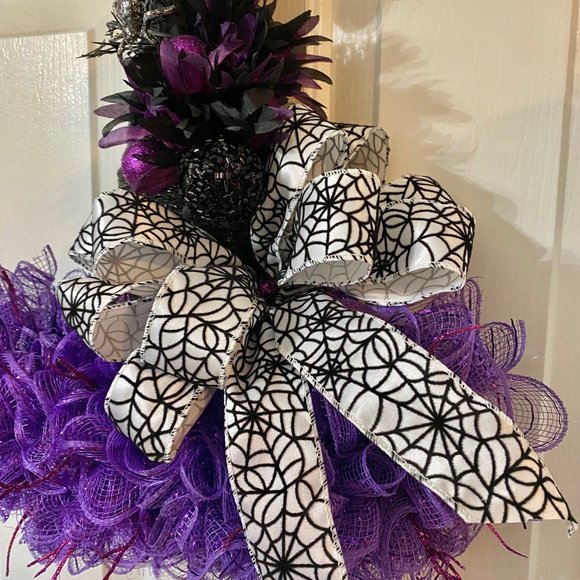 Purple Fancy Witch Hat for Halloween! - Picture 3 of 6